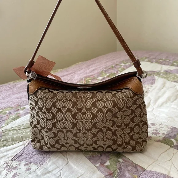 SOLD - Picture 2 of 6